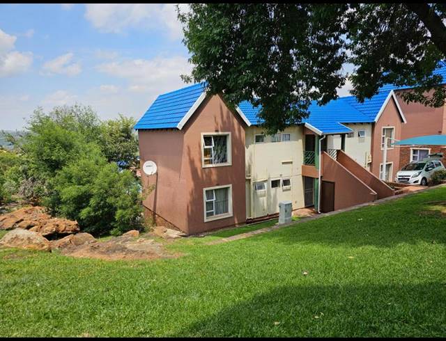2 BEDROOM APARTMENT FOR SALE IN WINCHESTER